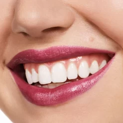 Clinique Dramatically Different Lipstick -Éclat De Beauté 229573 clinique dramatically different lipstick rouge a levres contour parfait 44 rasperry glace 4g autre3 1000x1000 1