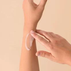 Baume Multi-usages Coco 30ml -Éclat De Beauté 247123 les petits prodiges baume multi usages coco 30ml baume multi usages coco 30ml 30ml autre5 1000x1000 1