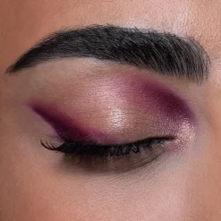 Maybelline New York BILAL HASSANI X MAYBELLINE NY 17 Maybelline New York BILAL HASSANI X MAYBELLINE NY -Éclat De Beauté 249212 maybelline new york bilal hassani x maybelline ny coffret de 5 fards a paupieres color strike edition limitee autre7 1000x1000 1