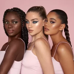 Kylighter Illuminating Powder 15 Kylighter Illuminating Powder -Éclat De Beauté 269294 kylie by kylie jenner kylighter illuminating powder poudre illuminatrice 020 ice me out 8g autre6 1000x1000 1