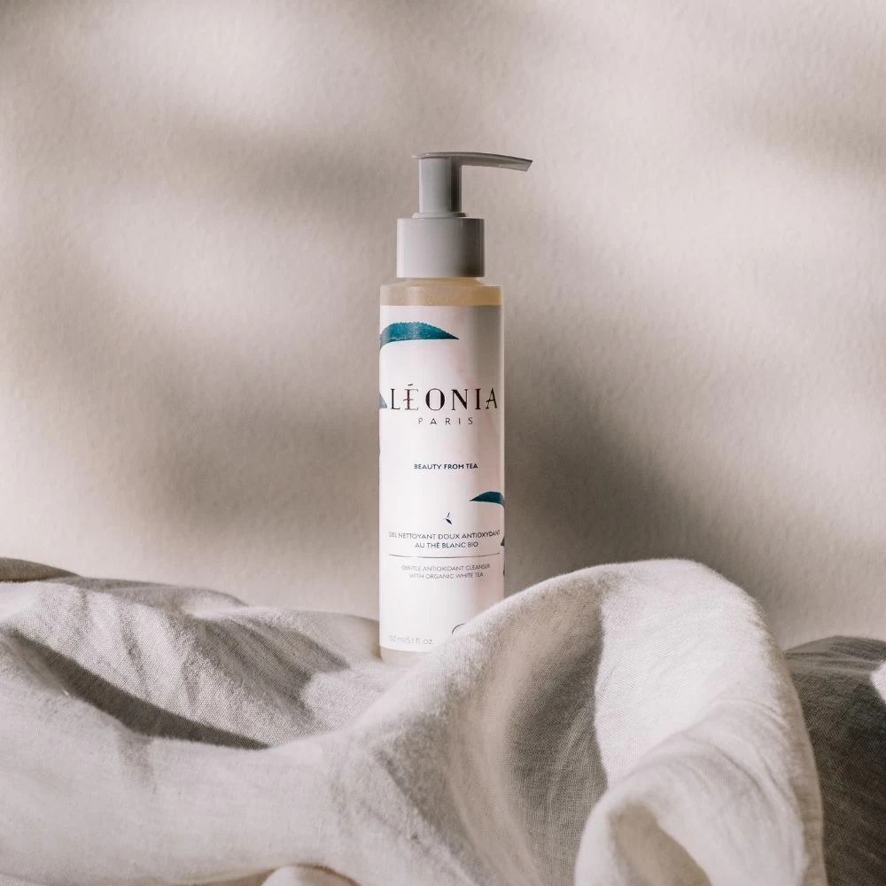 Gel Nettoyant Doux & Antioxydant Au ThéBlanc Bio 4 Gel Nettoyant Doux & Antioxydant Au ThéBlanc Bio – Image 4