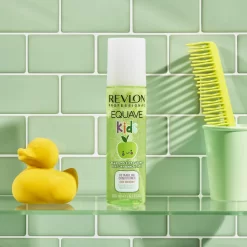Revlon Professional EQUAVE™ Kids Apple Soin Cheveux Démêlant Instantané 11 Revlon Professional EQUAVE™ Kids Apple Soin Cheveux Démêlant Instantané -Éclat De Beauté 288468 revlon professional beautyge equave kids apple soin cheveux demelant instantane apres shampoing spray sans rin age 200ml spray autre3 1000x1000 1