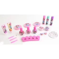 Disney Minnie Delicious Cake Make Up Box -Éclat De Beauté 293129 disney markwins minnie delicious cake make up box coffret de maquillage enfants autre4 1000x1000 1