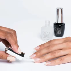 IS - Duo Pack Base Et Top Coat -Éclat De Beauté 305923 o p i is duo pack base et top coat duo pack base et top coat longue duree base et top coat longue duree isp06 autre2 1000x1000 1