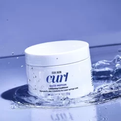 CURL WOW - Conditionner Hydratant "Coco-motion" -Éclat De Beauté 312967 color wow curl wow conditionner hydratant coco motion apres shampoing 295ml autre3 1000x1000 1
