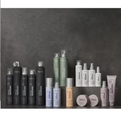 Revlon Professional LISSAVER -Éclat De Beauté 314335 revlon professional lissaver creme coiffante 150ml spray autre7 1000x1000 1