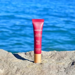 Le Contour Des Yeux Anti-âge. Regard Lifté Et Lumineux -Éclat De Beauté 314624 marsiha le contour des yeux anti age regard lifte et lumineux contour des yeux 15ml tube autre2 1000x1000 1