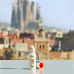 ISDIN Age Repair -Éclat De Beauté 314830 isdin age repair creme solaire visage anti age spf50 50ml flacon pompe autre6 1000x1000 1